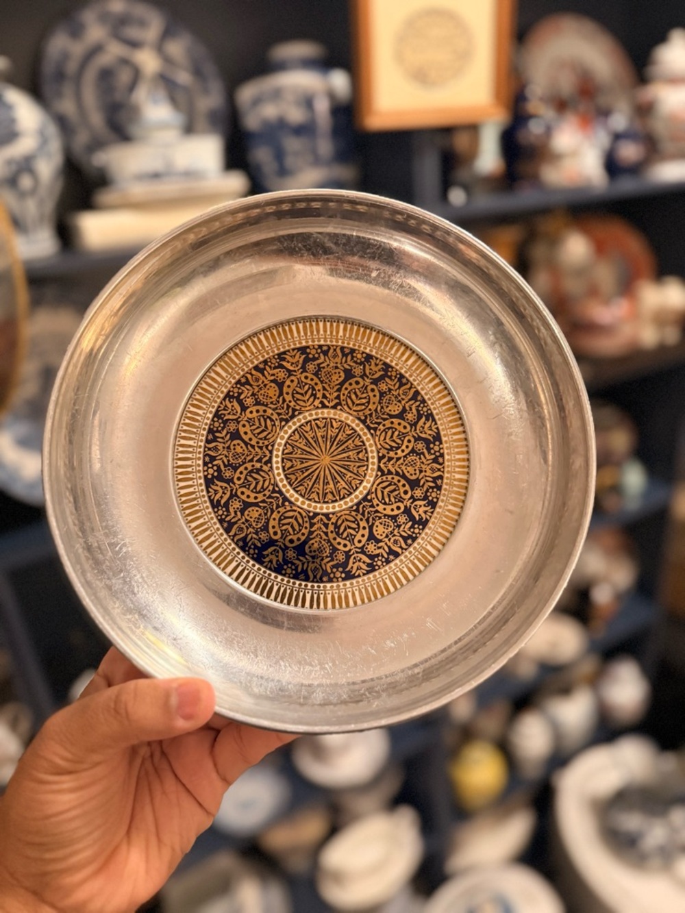 Decorative aluminum Plate with Navy & Gold Medallion